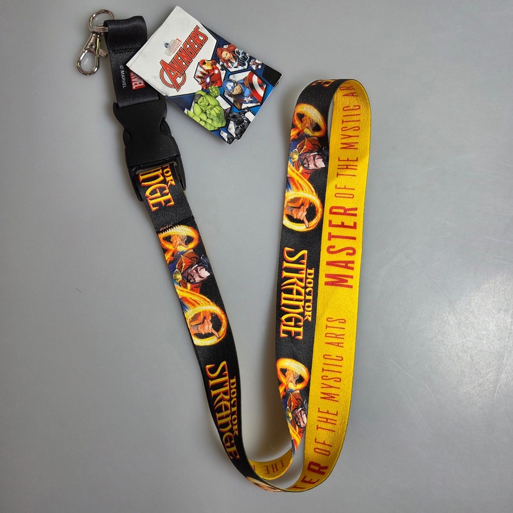 Marvel Avengers Doctor Strange Master of the Mystic‎ Arts Lanyard Keychain NWT